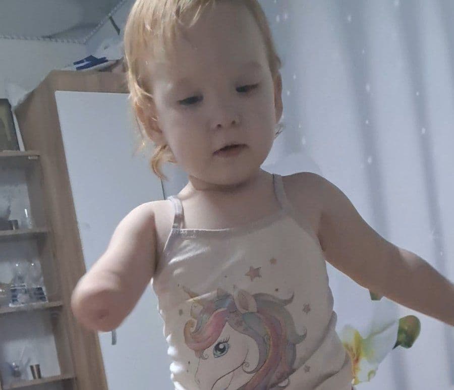 Pentru micuța Patricia orice ajutor este binevenit