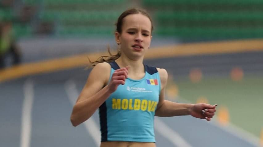 Eva are nevoie de costum sportiv