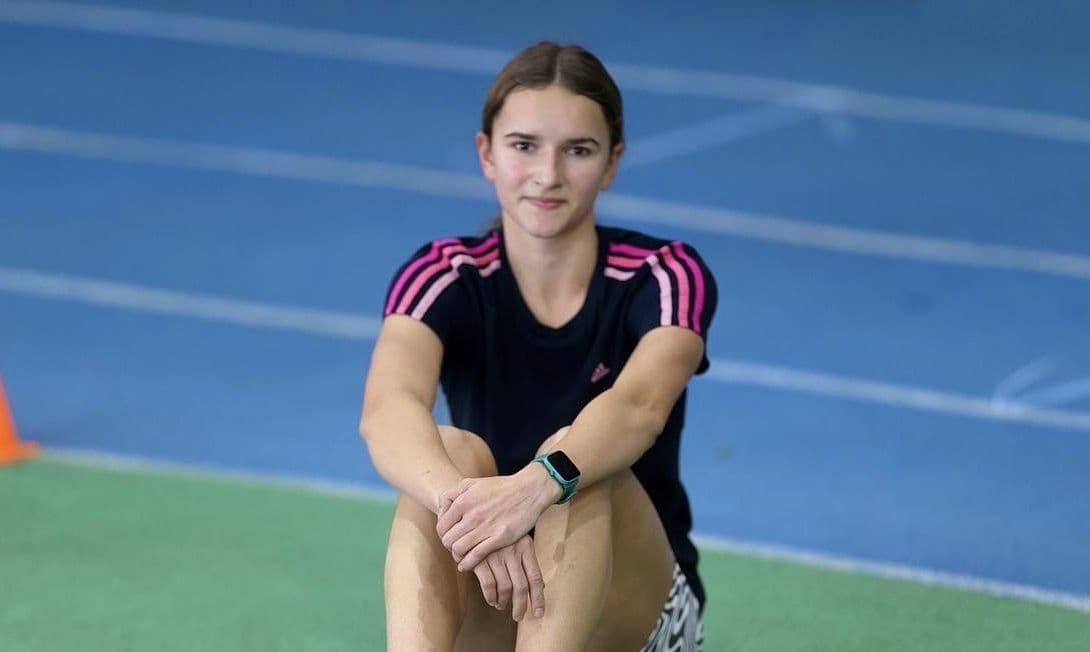 Maria doreşte sa participe la o tabără sportivă