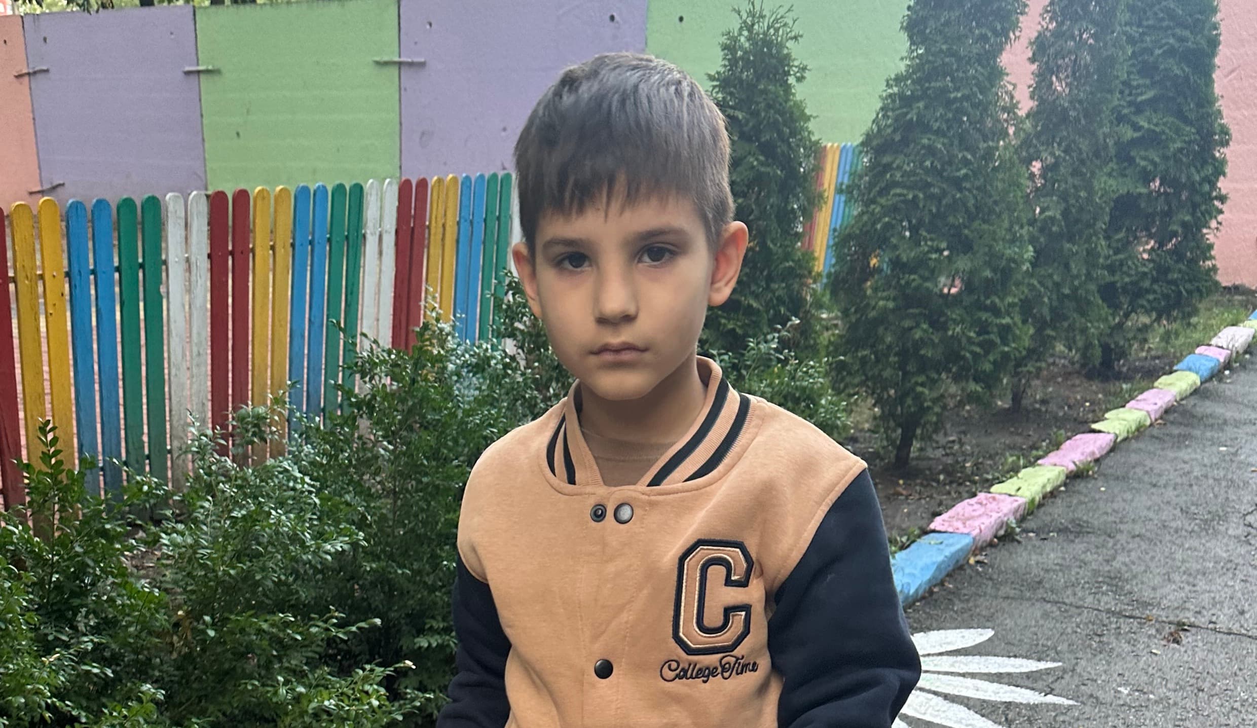 Ajută-l pe Eugeniu să continue terapia ABA