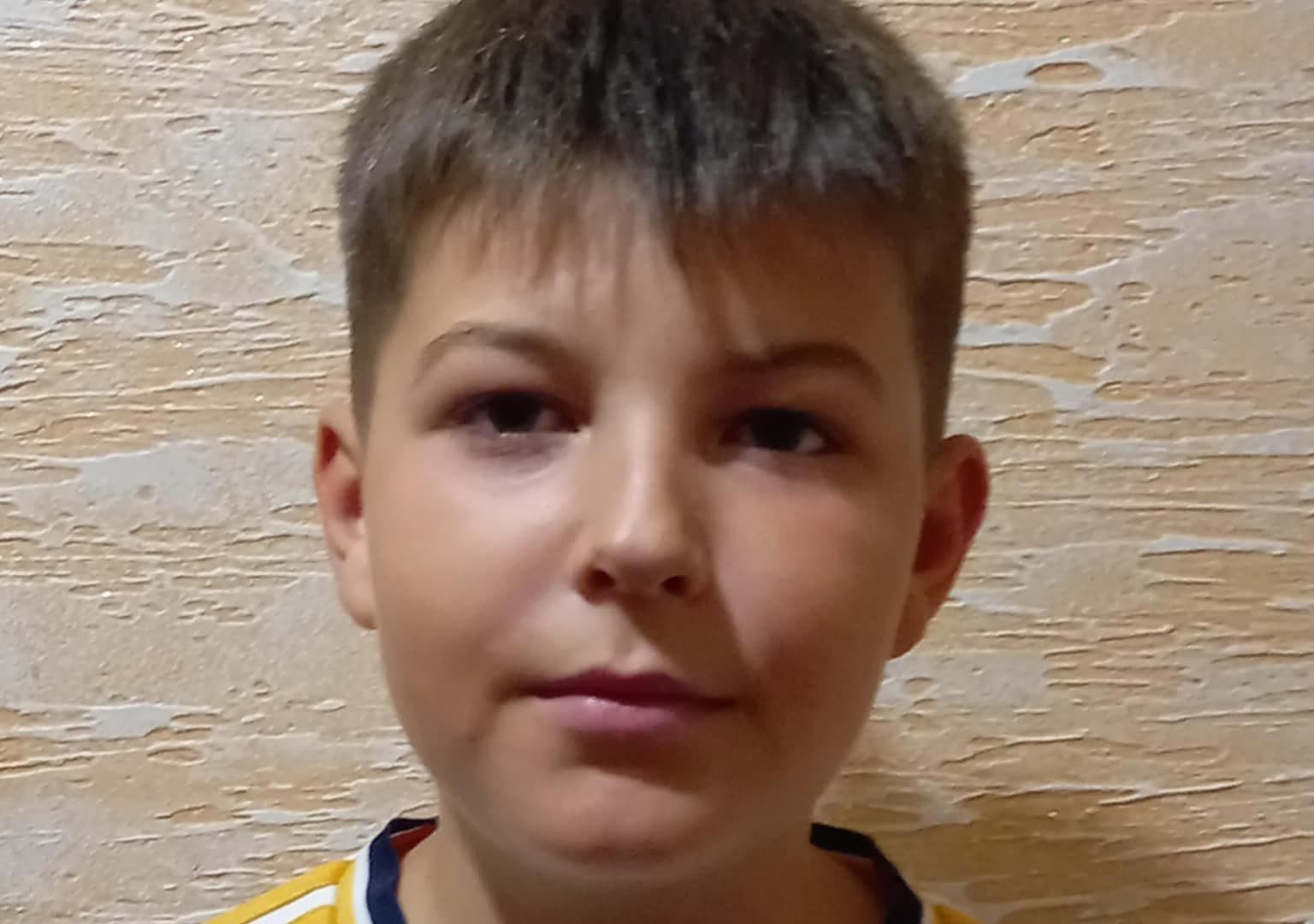Tudor doreşte mult la o tabără de vară