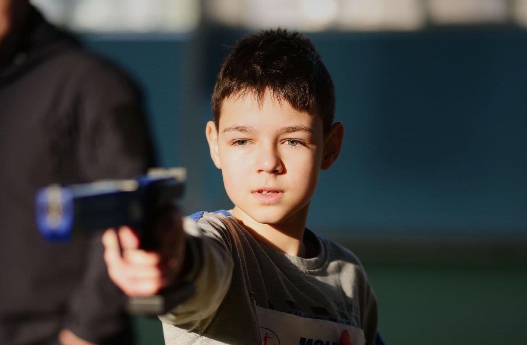 Alexandr are nevoie de pistol cu laser specific pentatlonului