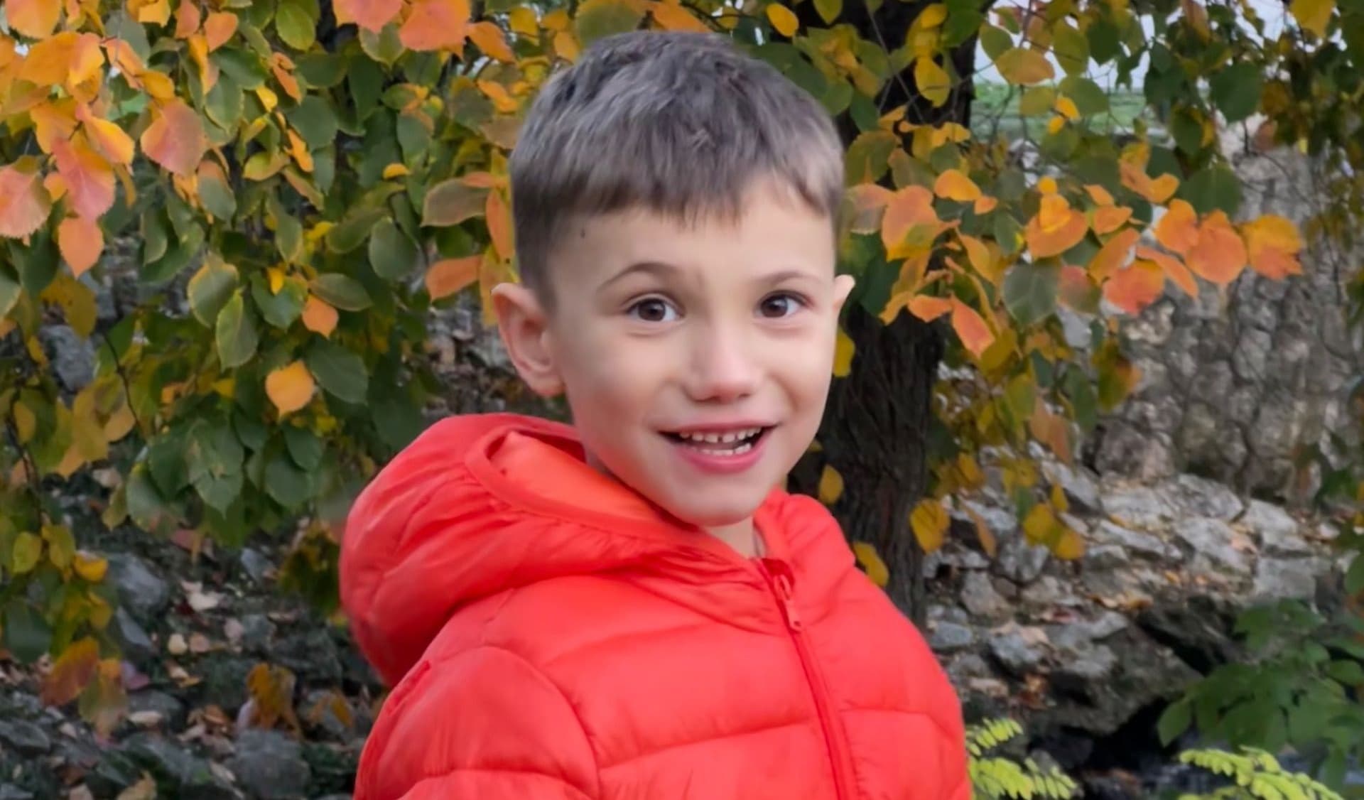 Platon are nevoie de sprijin pentru terapia ABA
