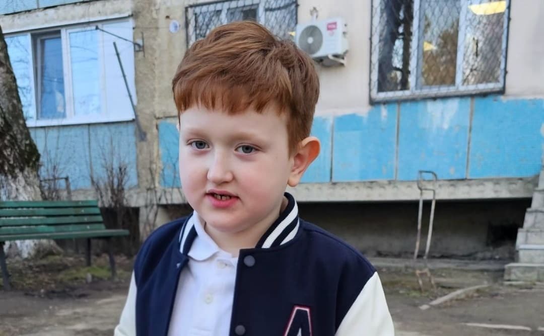 Un mare ajutor pentru Paisie ar fi şedinţele de terapia ABA